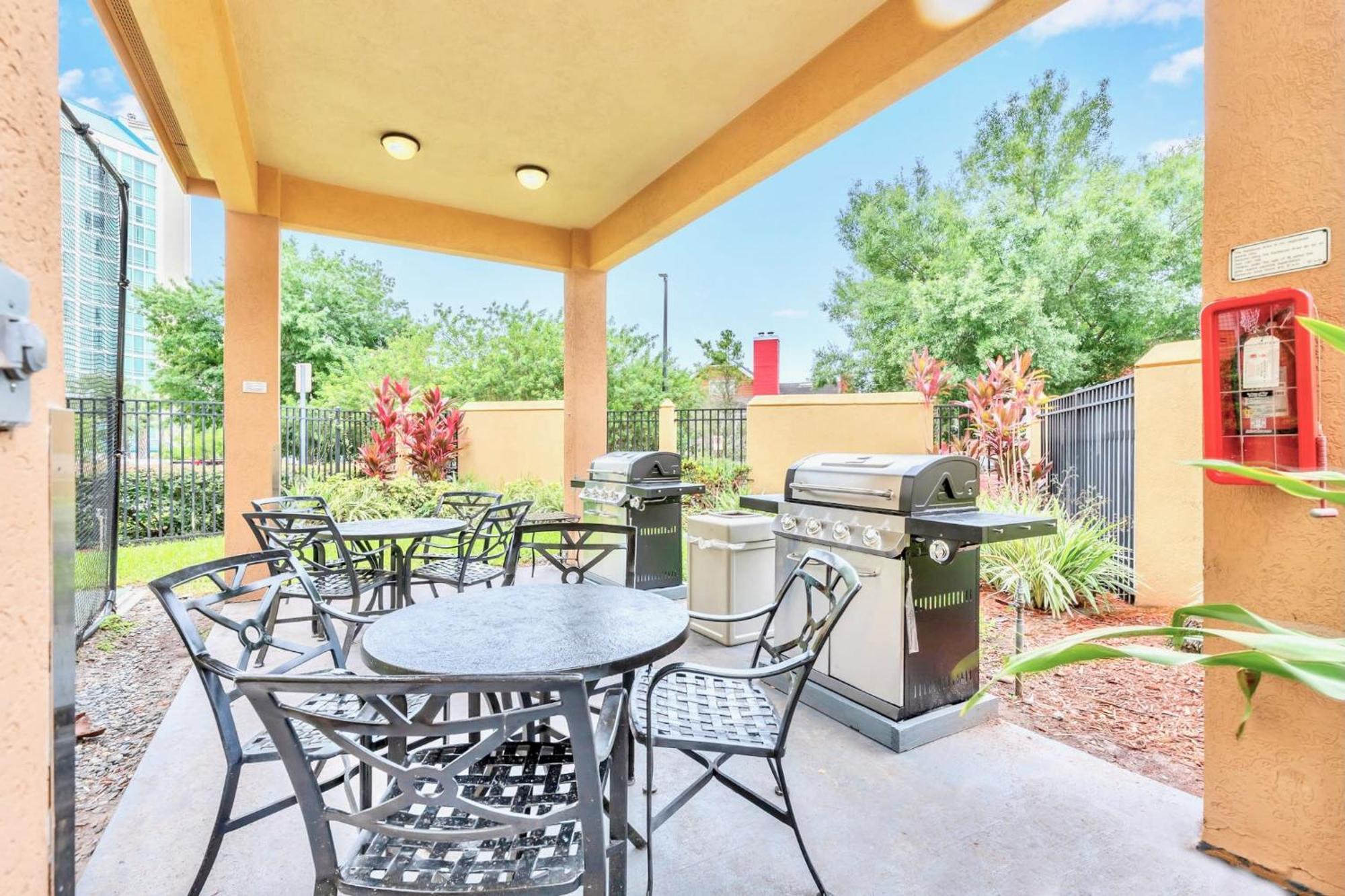 Contemporary Apartment With Pool Hot Tub - Close To Universal Studios Orlando Exterior photo